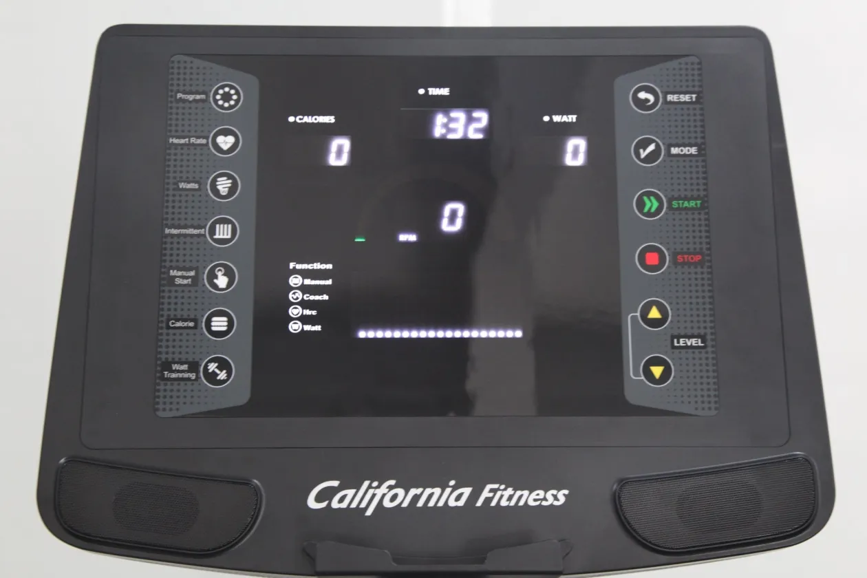 California Fitness R8 Recumbent Exercise Bike