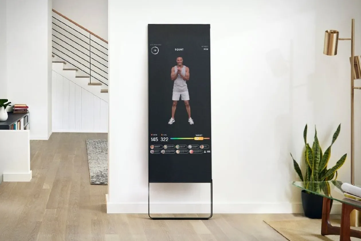 lululemon Studio Mirror Plus