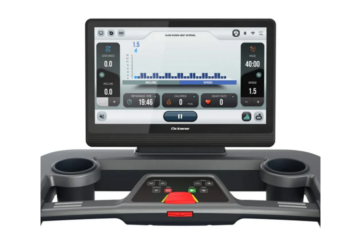 Octane OC220 Treadmill (🧨JULY 4th SALE)